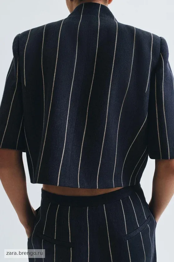 УКОРОЧЕННАЯ КУРТКА В ПОЛОСКУ ИЗ ЛЬНА — коллекция Zara «ZW»