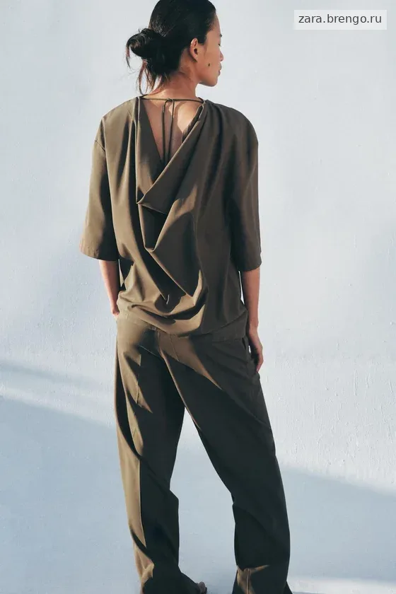 СТРУЯЩИЙСЯ ТОП С КОРОТКИМ РУКАВОМ — коллекция Zara «ZW»
