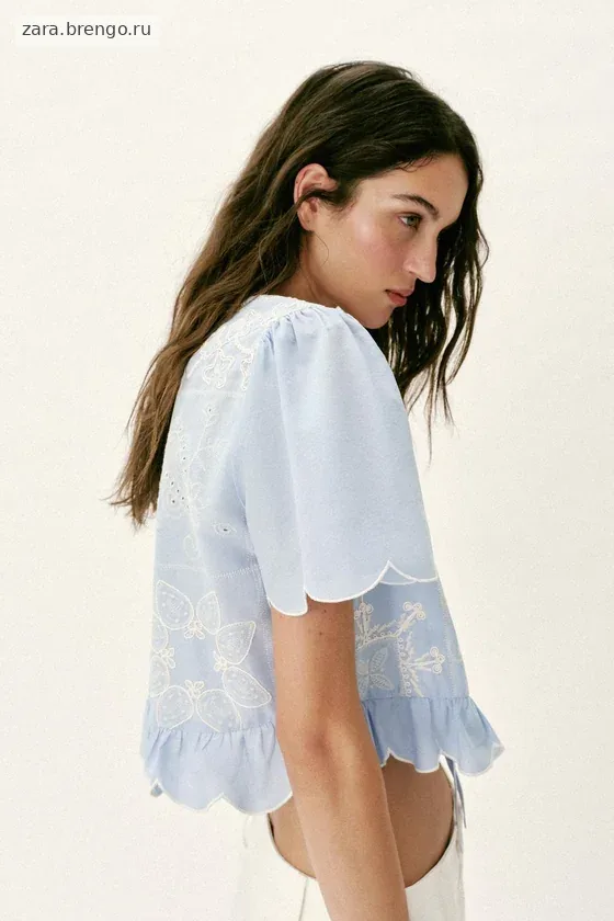 БЛУЗА С ВЫШИВКОЙ И ПЕРФОРАЦИЕЙ