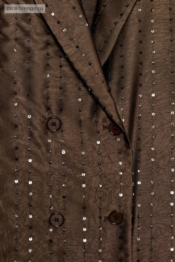 ДВУБОРТНЫЙ БЛЕЙЗЕР С ПАЙЕТКАМИ