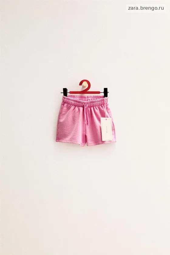 Zara «Timeless» - ОДНОТОННЫЕ ШОРТЫ