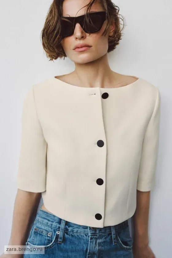 УКОРОЧЕННАЯ КУРТКА — коллекция Zara «ZW»
