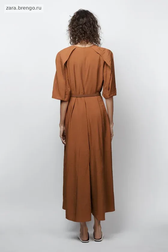 ПЛАТЬЕ МИДИ ИЗ РЕЛЬЕФНОЙ ТКАНИ — коллекция Zara «ZW» лимитированная серия