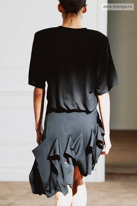 КОРОТКАЯ ЮБКА С ВОЛАНАМИ — коллекция Zara «ZW»
