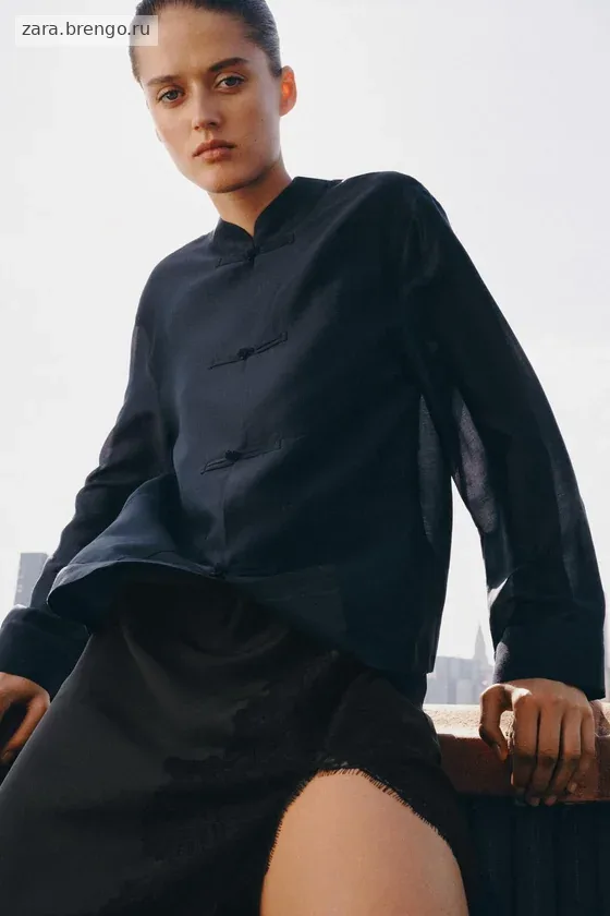 АТЛАСНАЯ РУБАШКА С НАВЕСНЫМИ ПЕТЛЯМИ коллекция Zara «ZW»
