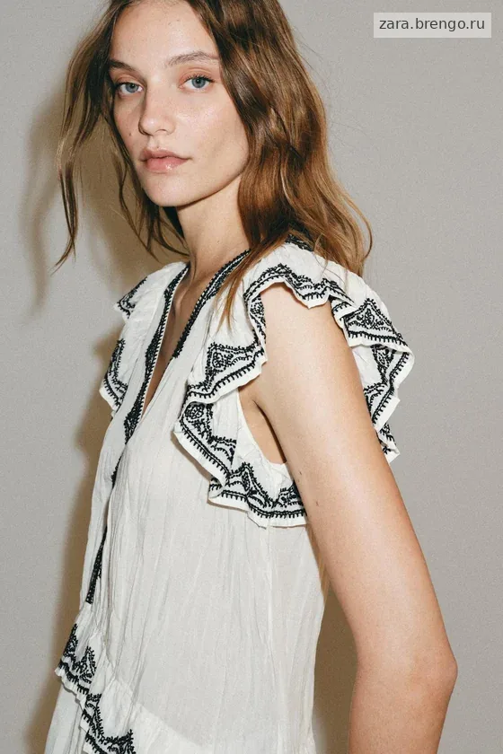 ТОП С КОНТРАСТНОЙ ВЫШИВКОЙ — коллекция Zara «ZW»