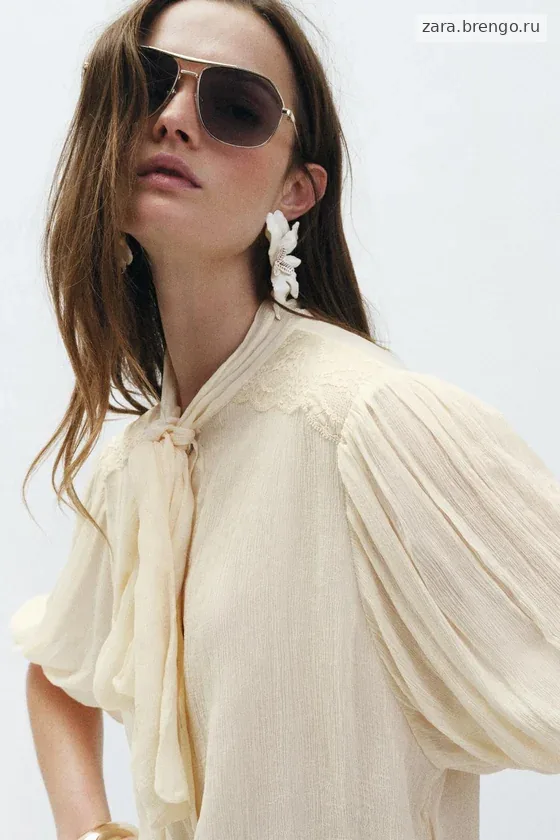 КОРОТКИЙ КОМБИНЕЗОН С КРУЖЕВОМ — коллекция Zara «ZW»