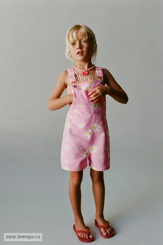 КОМБИНЕЗОН ИЗ ТВИЛА С ЦВЕТОЧНЫМ ПРИНТОМ