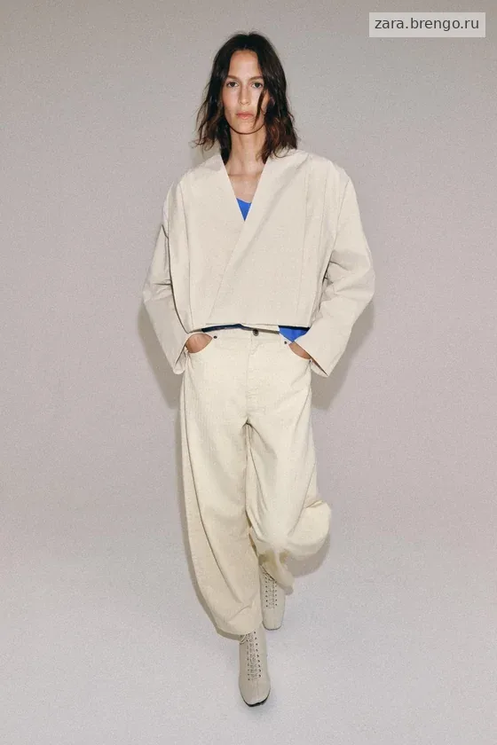ЗАУЖЕННЫЕ ДЖИНСЫ С ВЫСОКОЙ ПОСАДКОЙ — коллекция Zara «ZW»