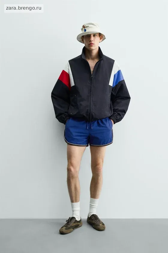 КУРТКА В СТИЛЕ РЕТРО ИЗ ВЫСОКОТЕХНОЛОГИЧНОЙ ТКАНИ COLOR BLOCK