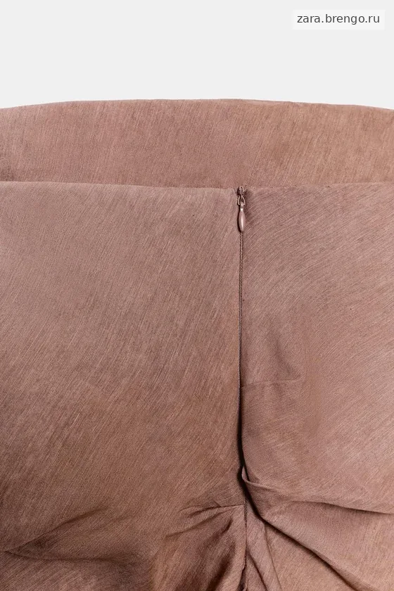 ТОП АСИММЕТРИЧНОГО КРОЯ ИЗ СМЕСОВОГО ЛЬНА — коллекция Zara «ZW»