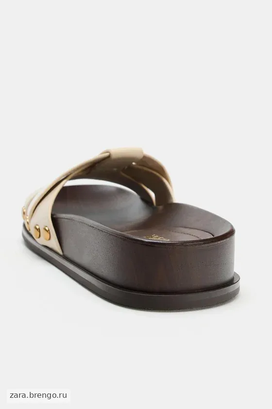КОЖАНЫЕ САНДАЛИИ СО СКРЕЩЕННЫМИ РЕМЕШКАМИ