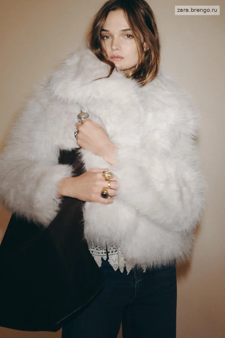 Пальто из искусственного меха коллекции zara woman