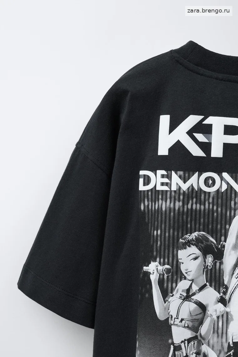 Футболка с принтом «Kpop Demon Hunters» © Netflix